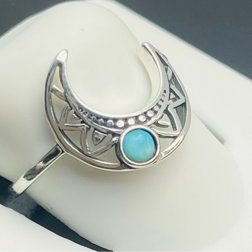 Genuine turquoise size 7 sterling silver boho moon ring